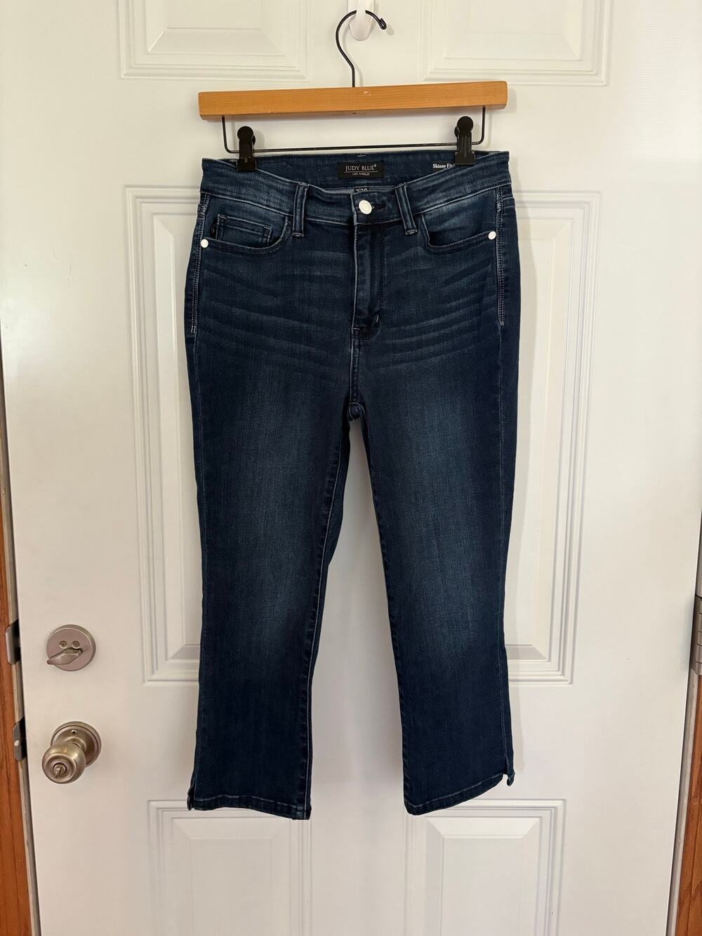 Women’s Judy Blue Skinny Fit Capris Size 7/28